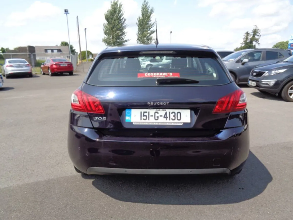 Peugeot 308 Active 1.2 Petrol 5DR - Image 4