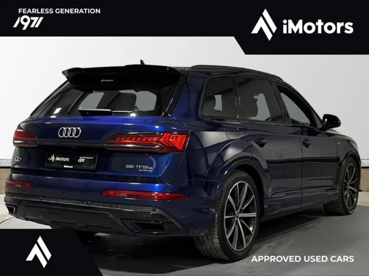 Audi Q7 Black Edition Quattro - Image 3