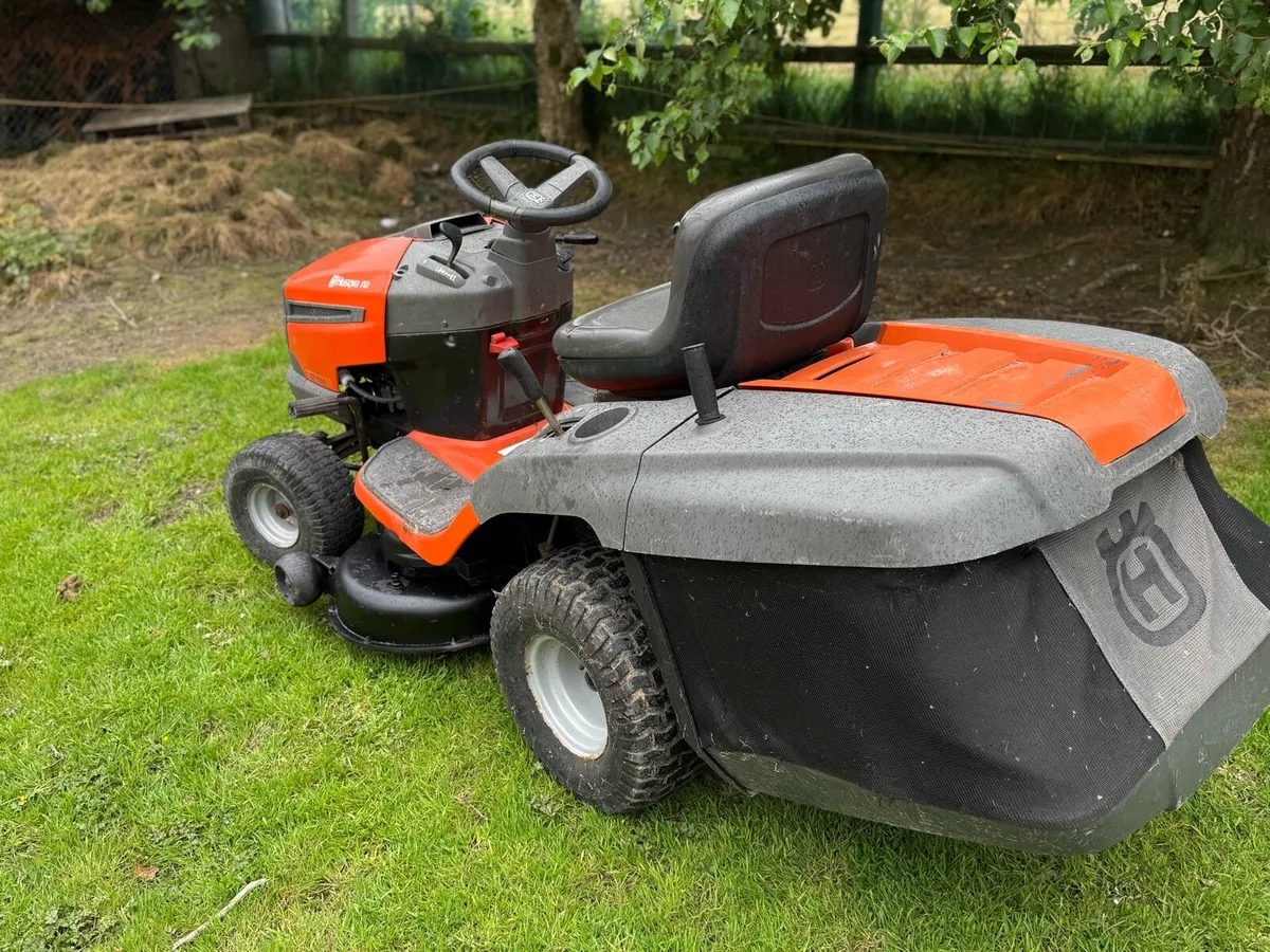 Husqvarna RideOn lawnmower - Image 3