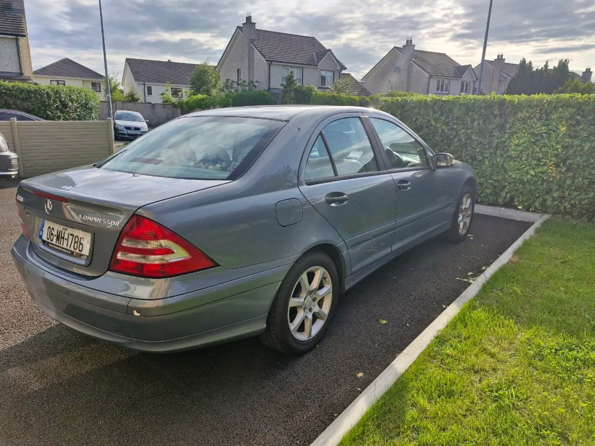 Mercedes c180 saloon 2006 - Image 4