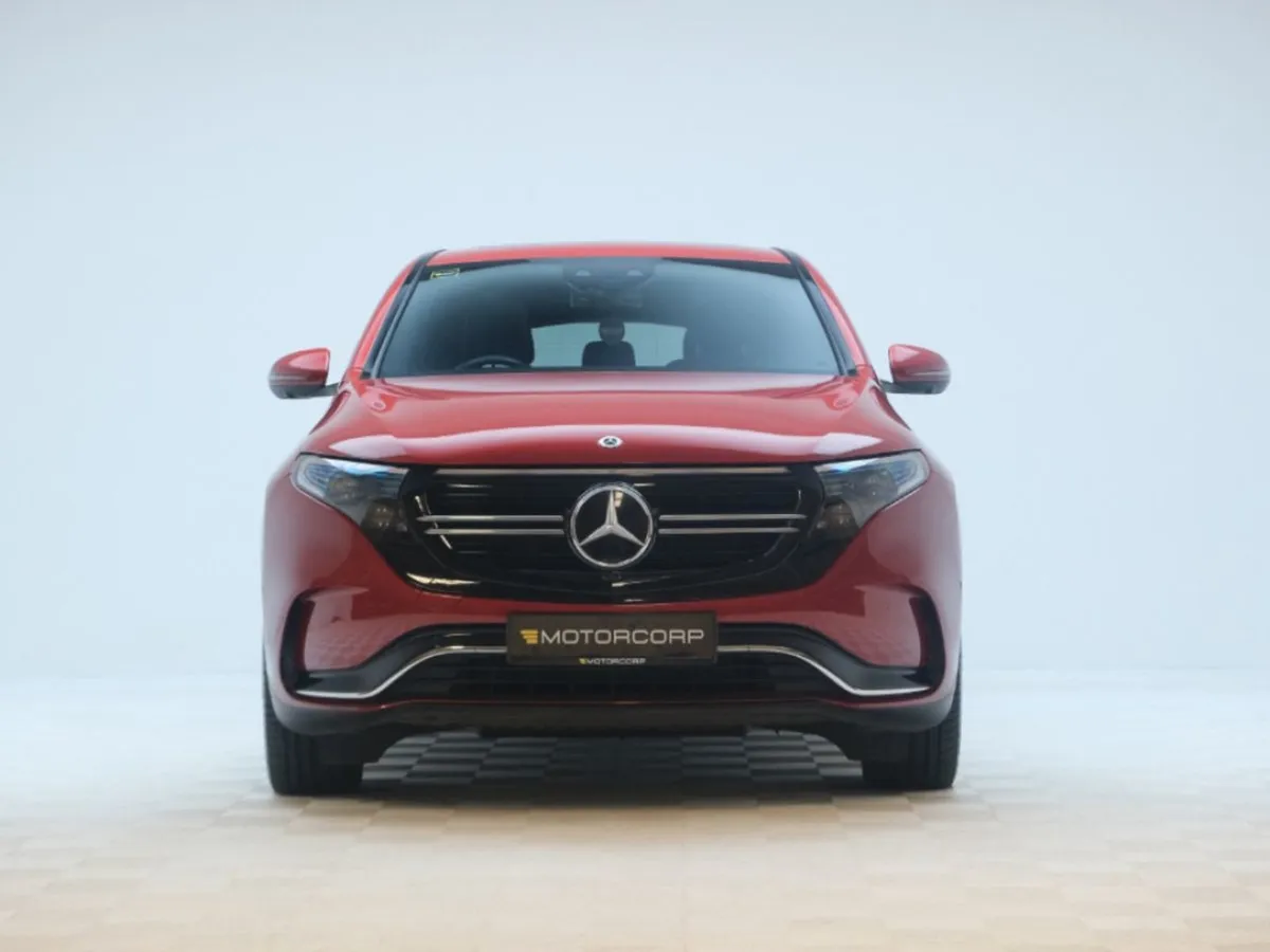 Mercedes-Benz EQC 400 AMG Line Premium Plus 4matic - Image 2