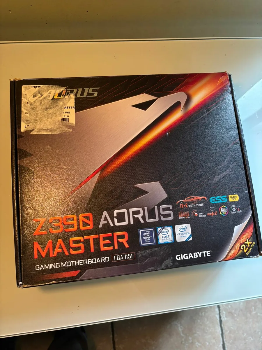 Gigabyte Z390 Auros Master - Image 1