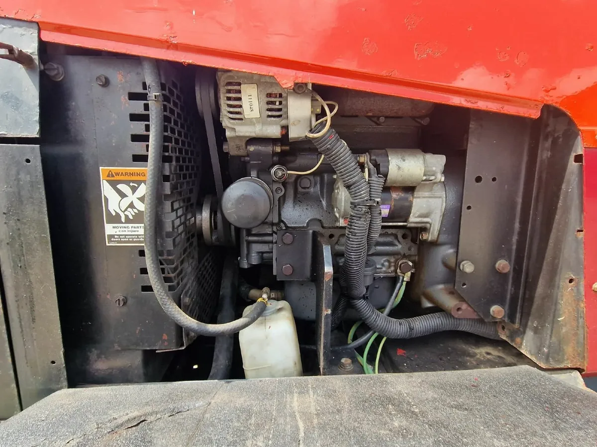 Lincoln Ranger 305D CE (Kubota) Welder/Generator - Image 2