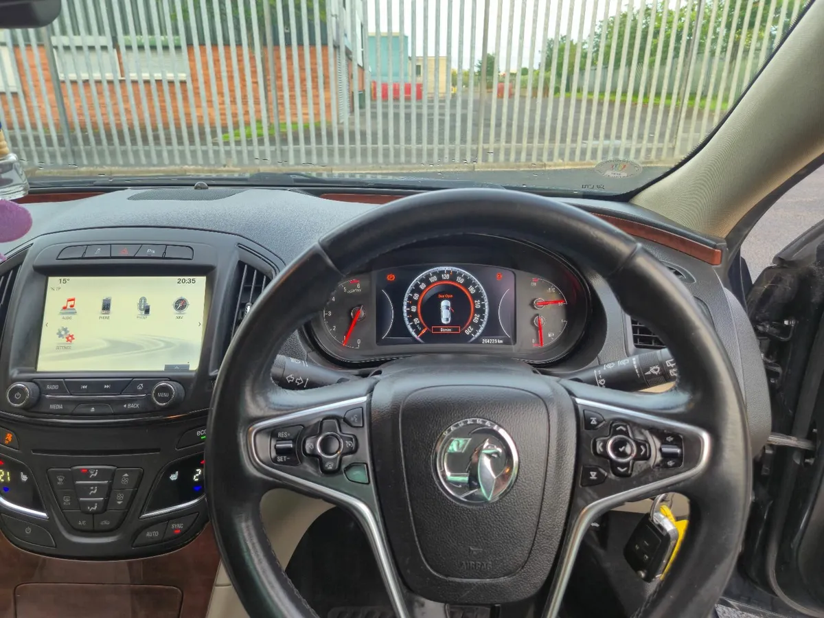 Vauxhall Insignia 2014 - Image 3