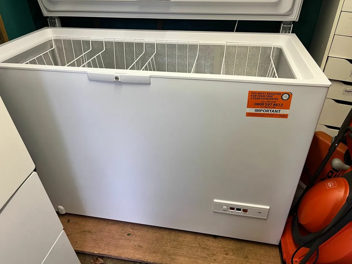 Chest Freezer - Image 2