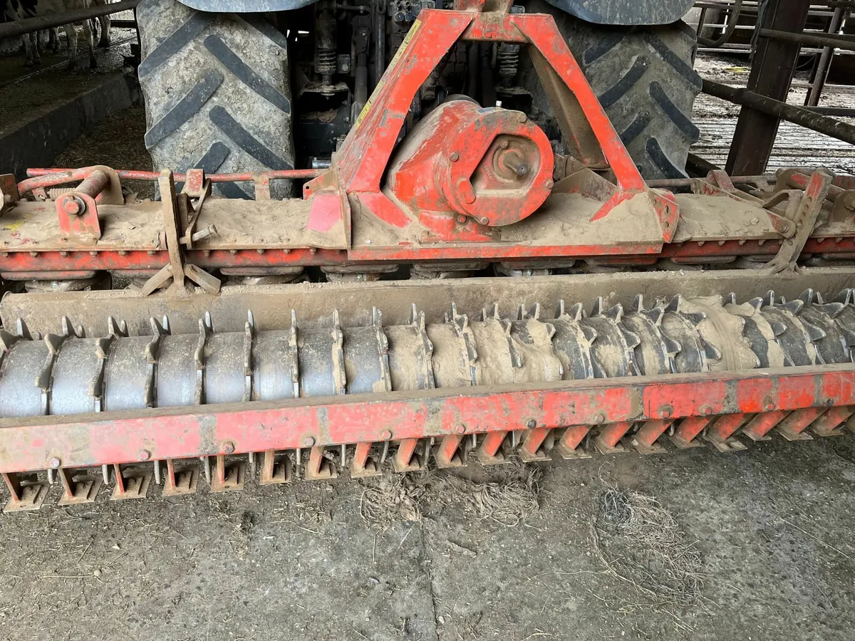 Kuhn Power Harrow - Image 3