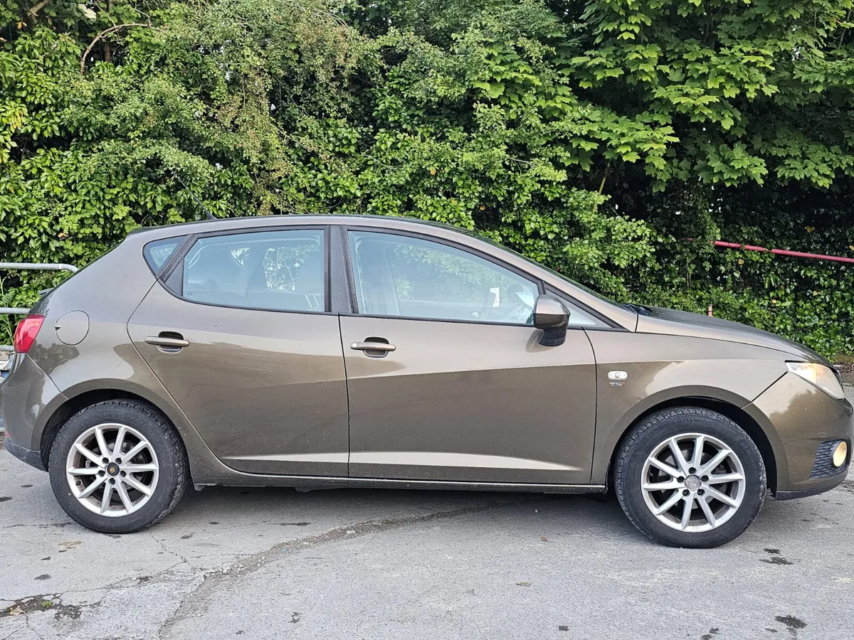 SEAT Ibiza 2012 automatic 1.2 petrol €3690 - Image 4