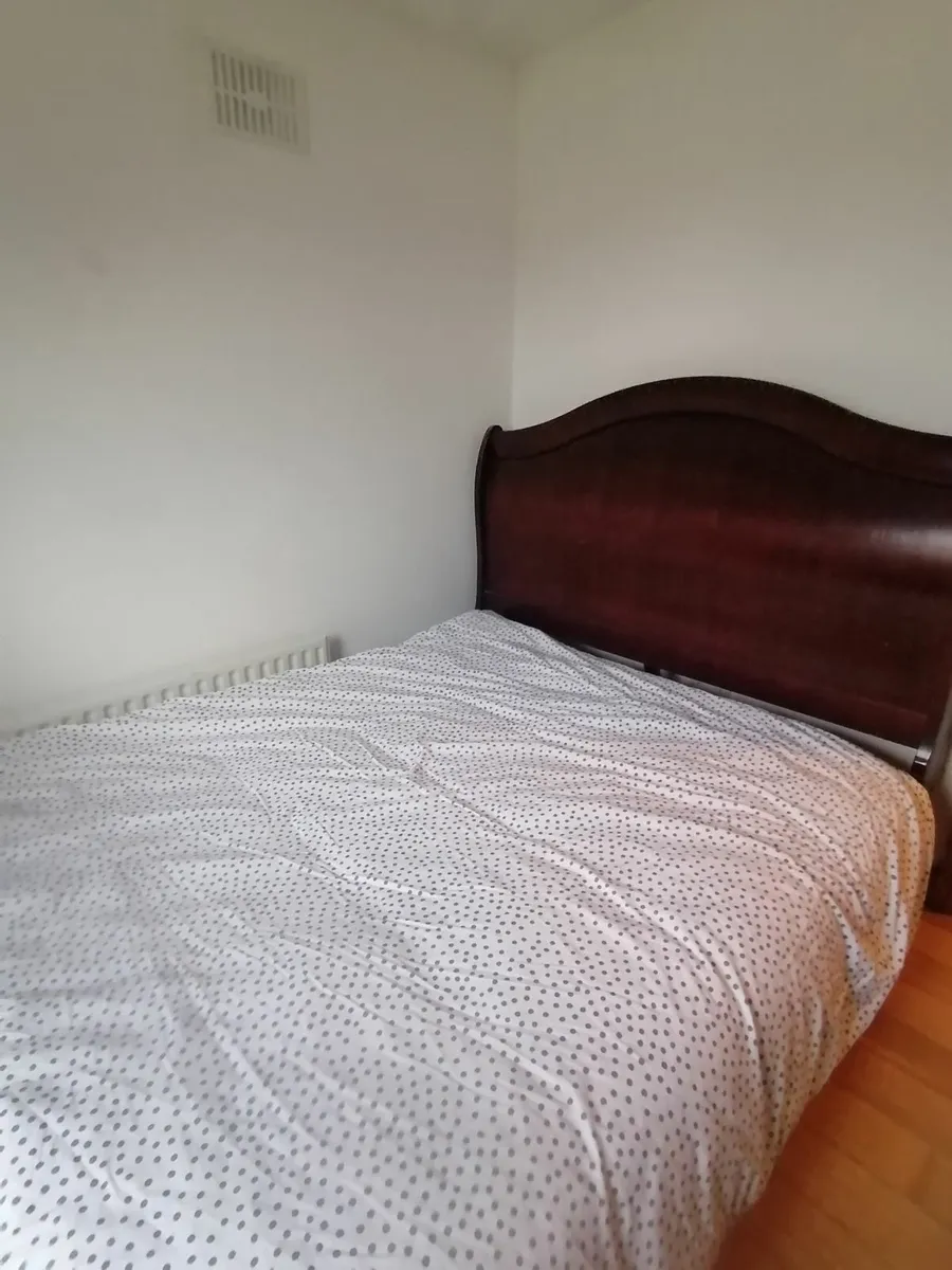 Bedroom - Image 1