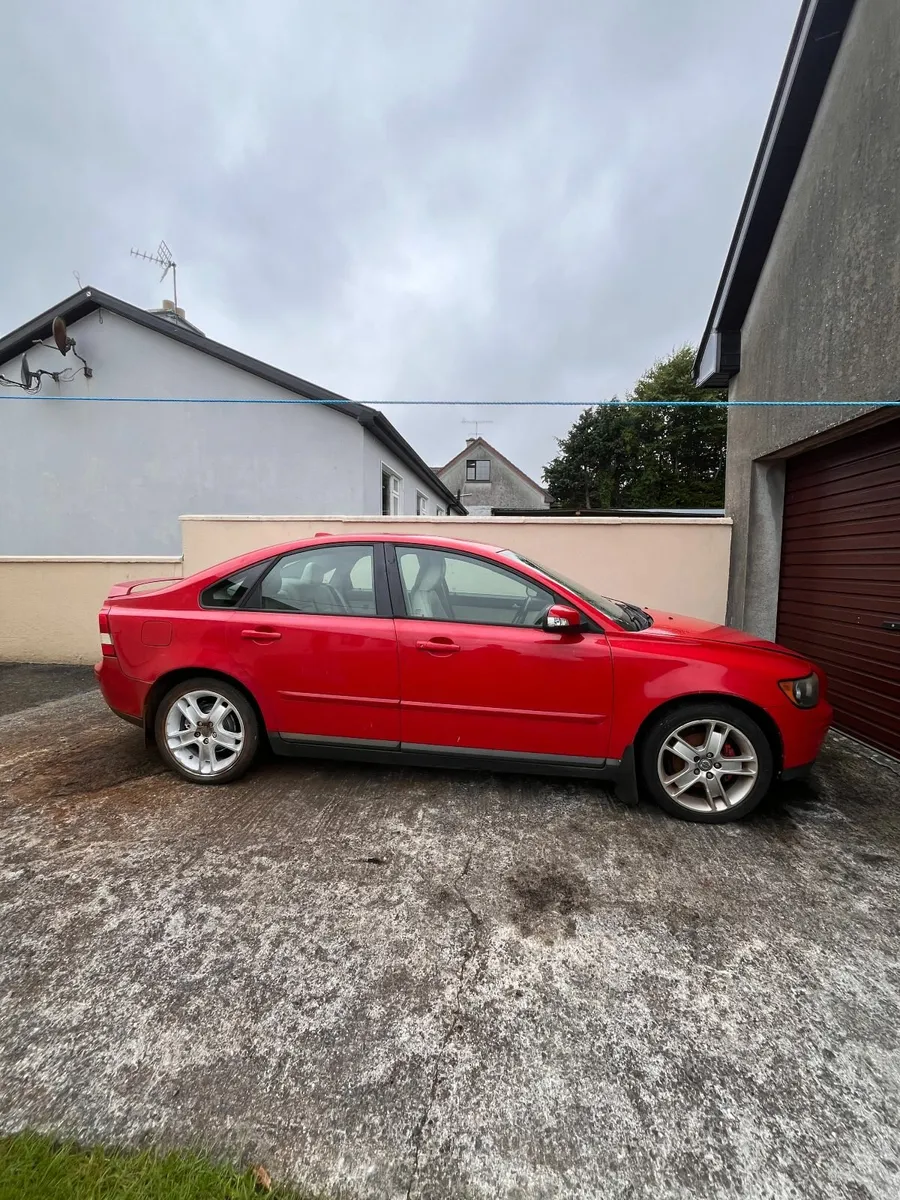 Volvo S40 2007 - Image 1
