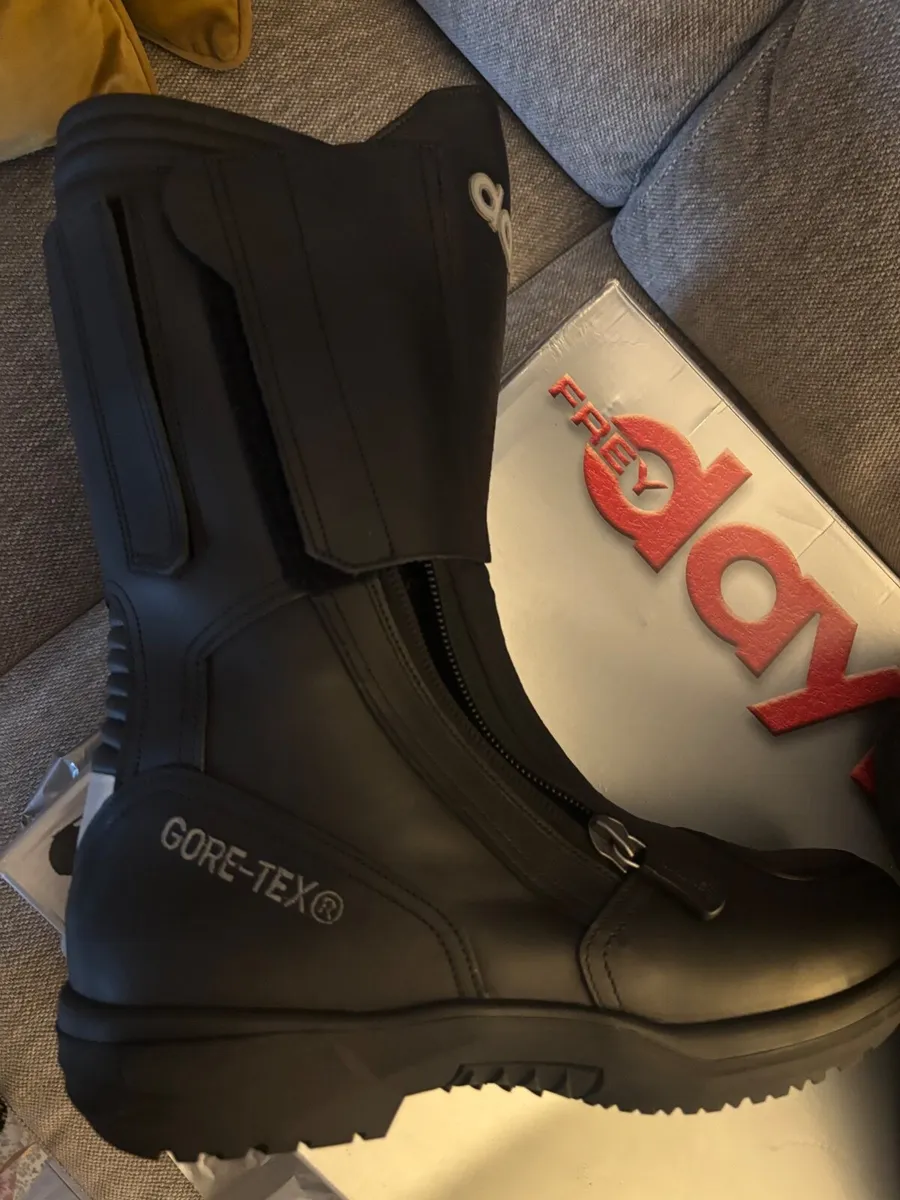 Motorbike Daytona Gore-tex boots - Image 3