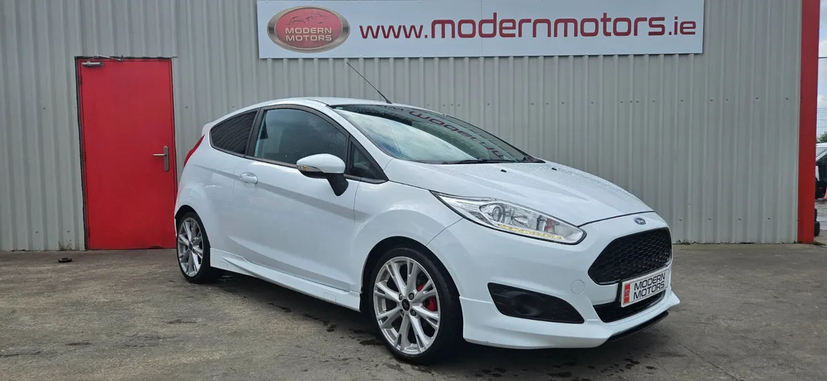 Ford Fiesta zetec s 1.0 ecoboost 125bhp - Image 1