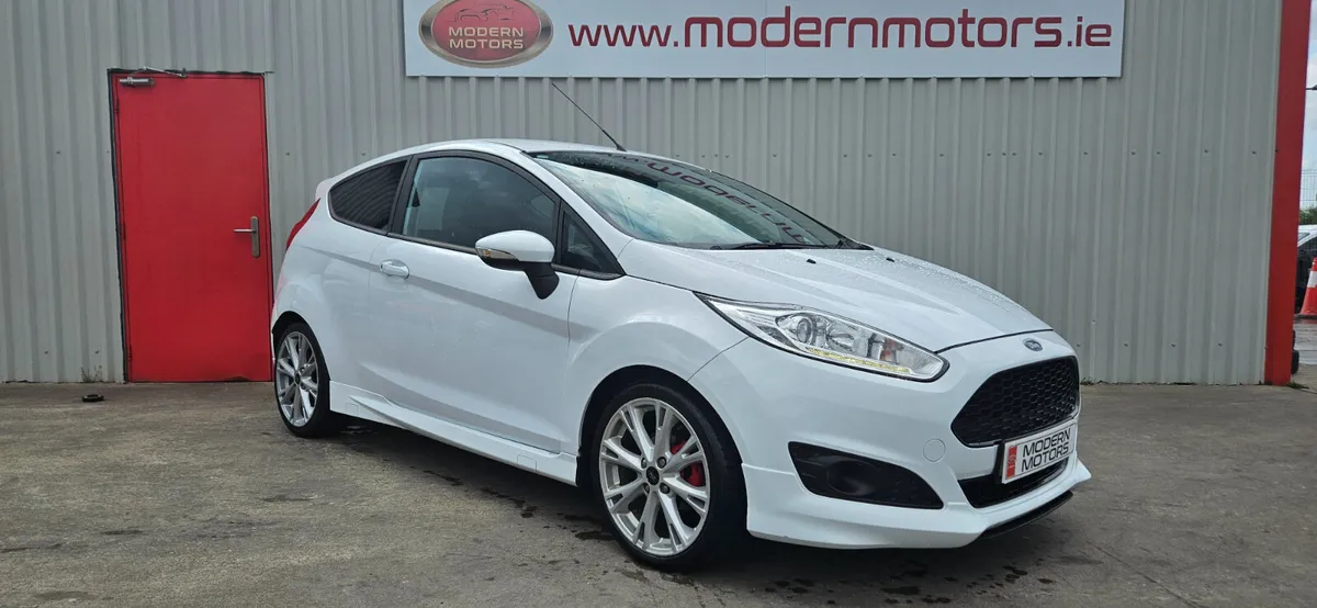 Ford Fiesta zetec s 1.0 ecoboost 125bhp - Image 2