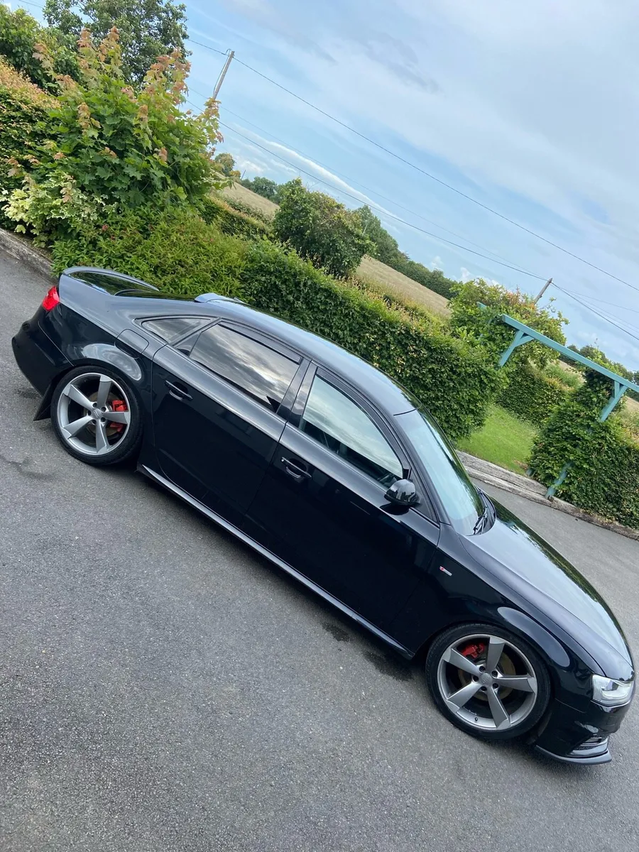 Audi A4 b8.5 S-line (2.0 TDI) - Image 2