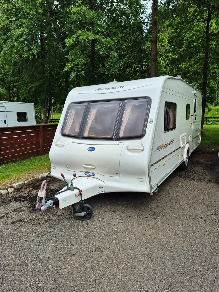 Caravan - Image 1