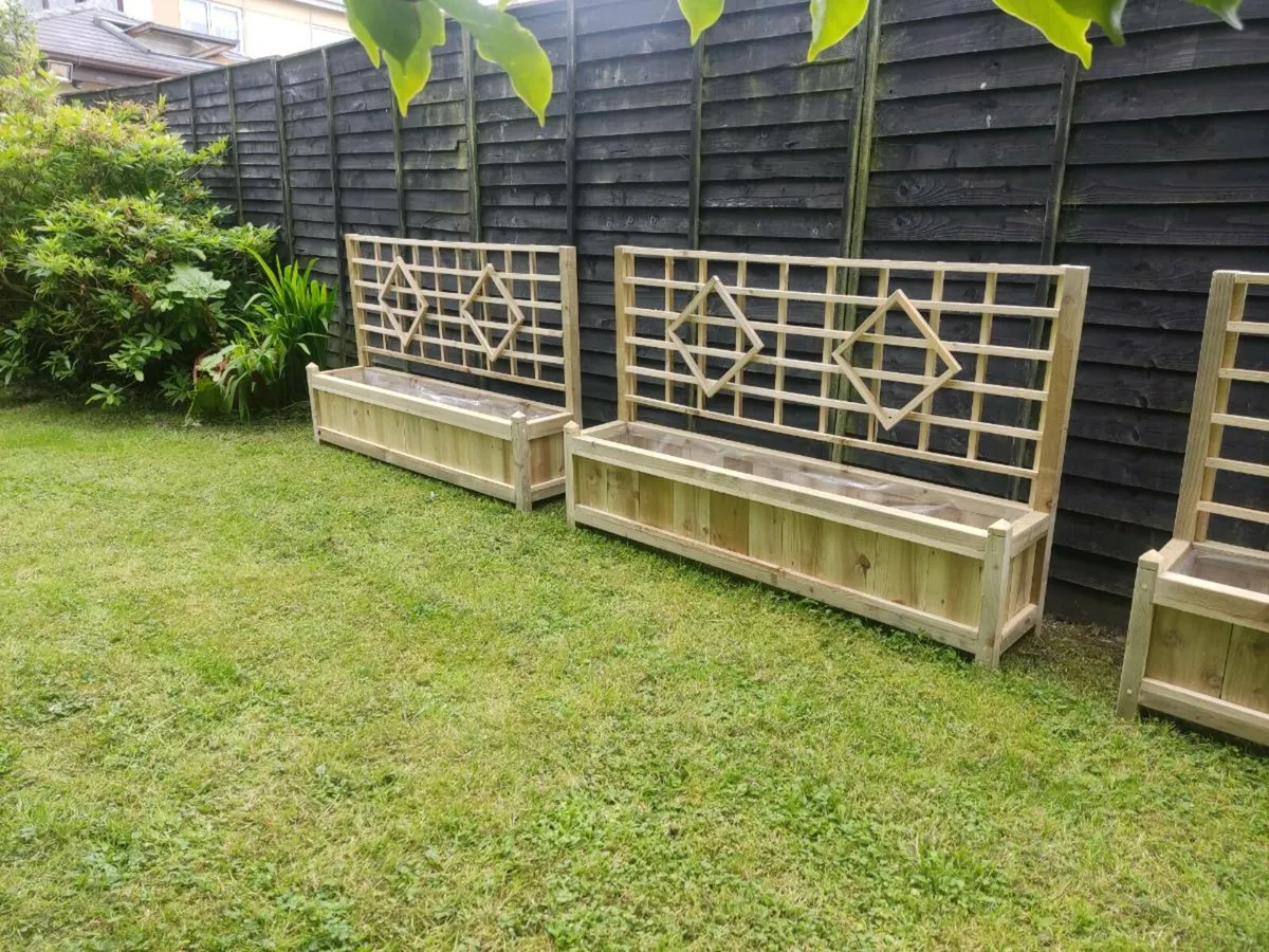 Trellis Planter - Image 3