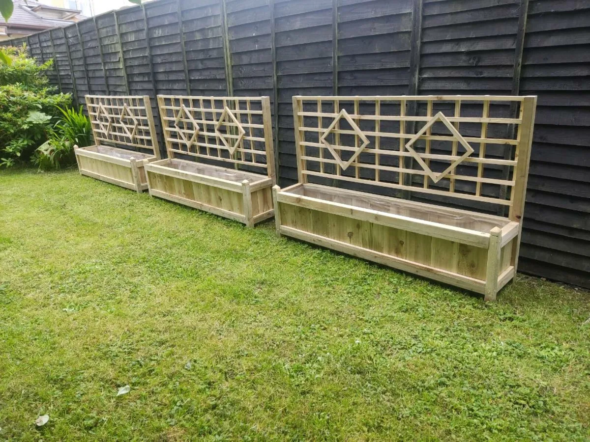Trellis Planter - Image 4