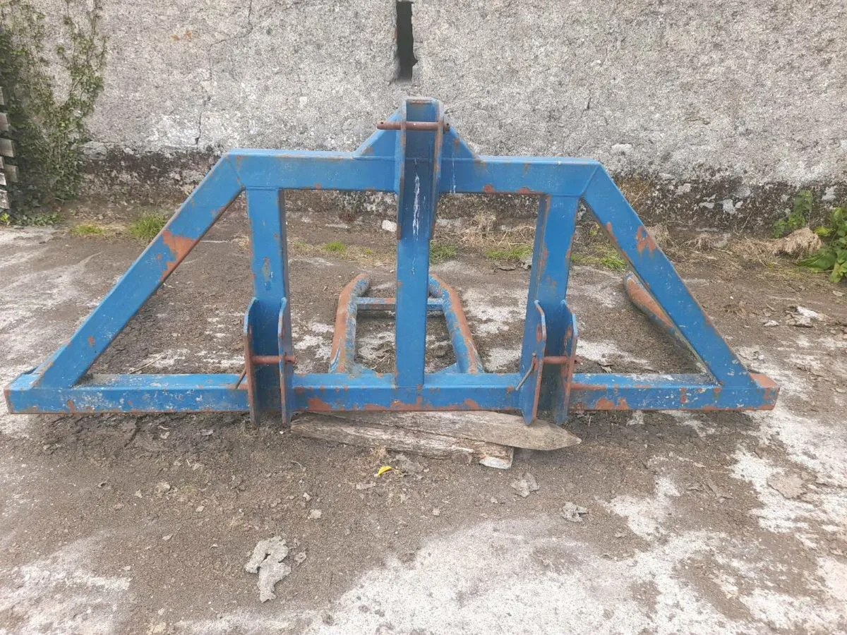Bale Handler - Image 3