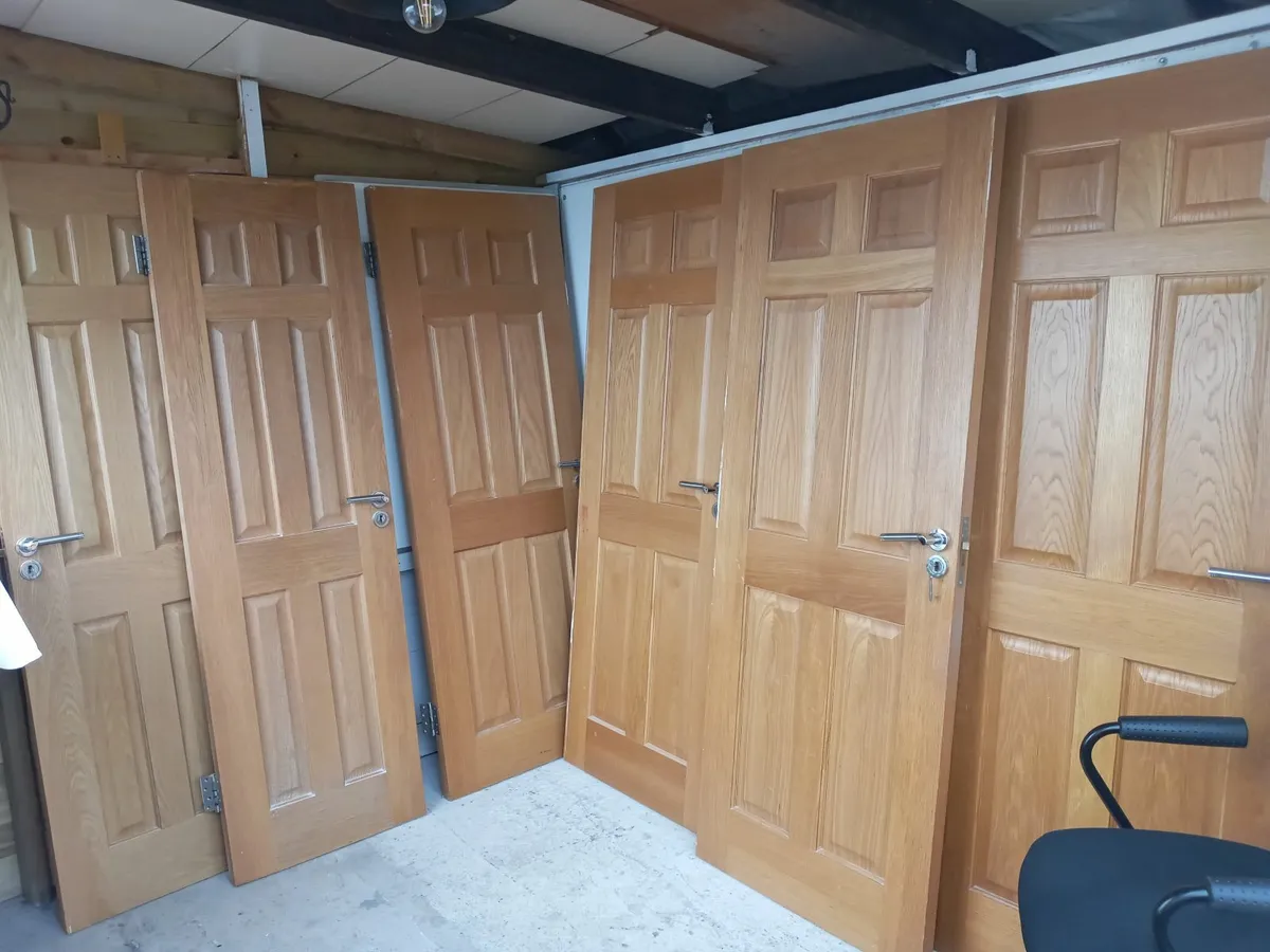 Delivery - 4 x Solid Oak Doors with Handles - Image 1