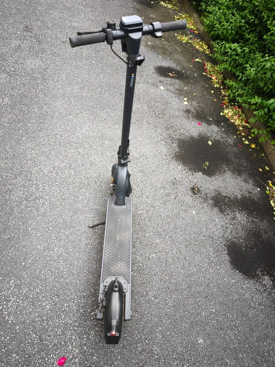 Carrera scooter - Image 2