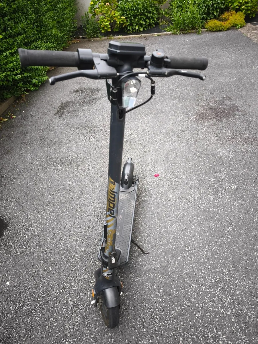 Carrera scooter - Image 4