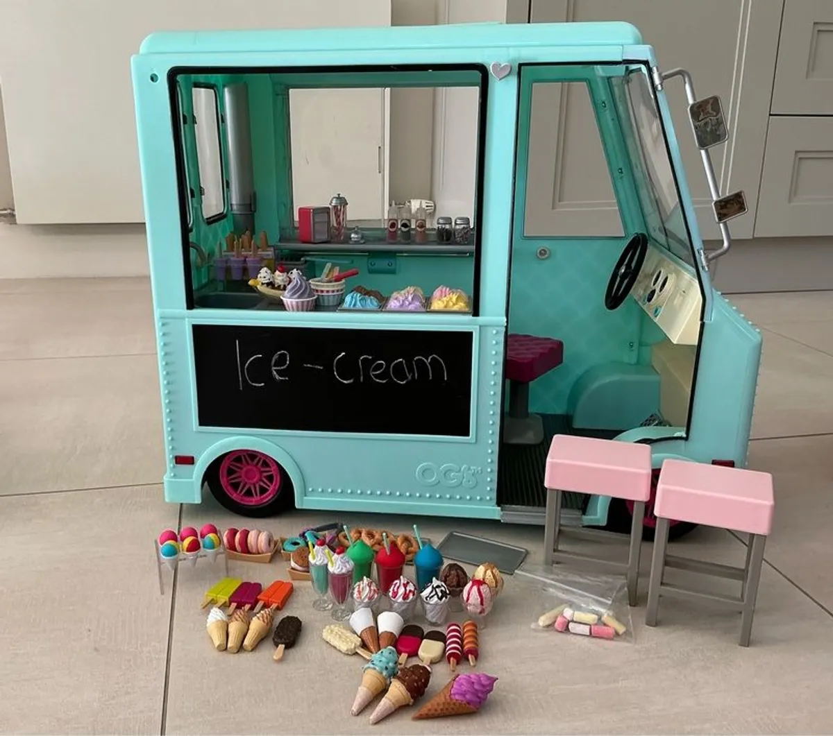 Our Generation/American Girl Doll The ultimate collection - Image 3