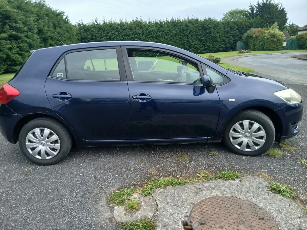 Toyota auris - Image 4