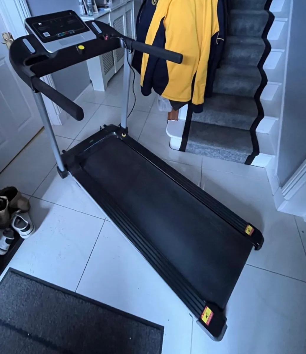 Treadmill - Image 1