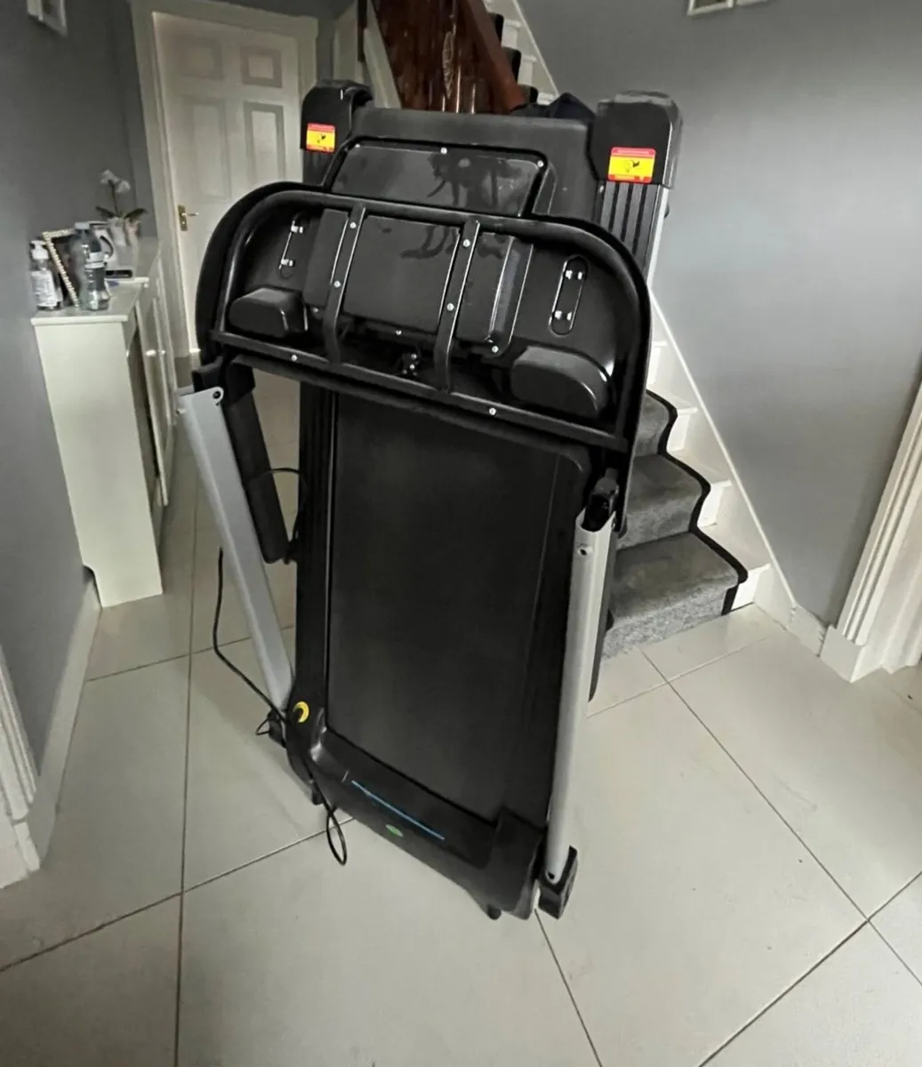 Treadmill - Image 2