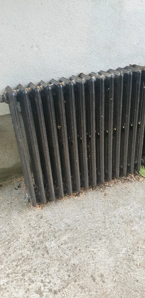 Cast Iron Radiators - Image 2