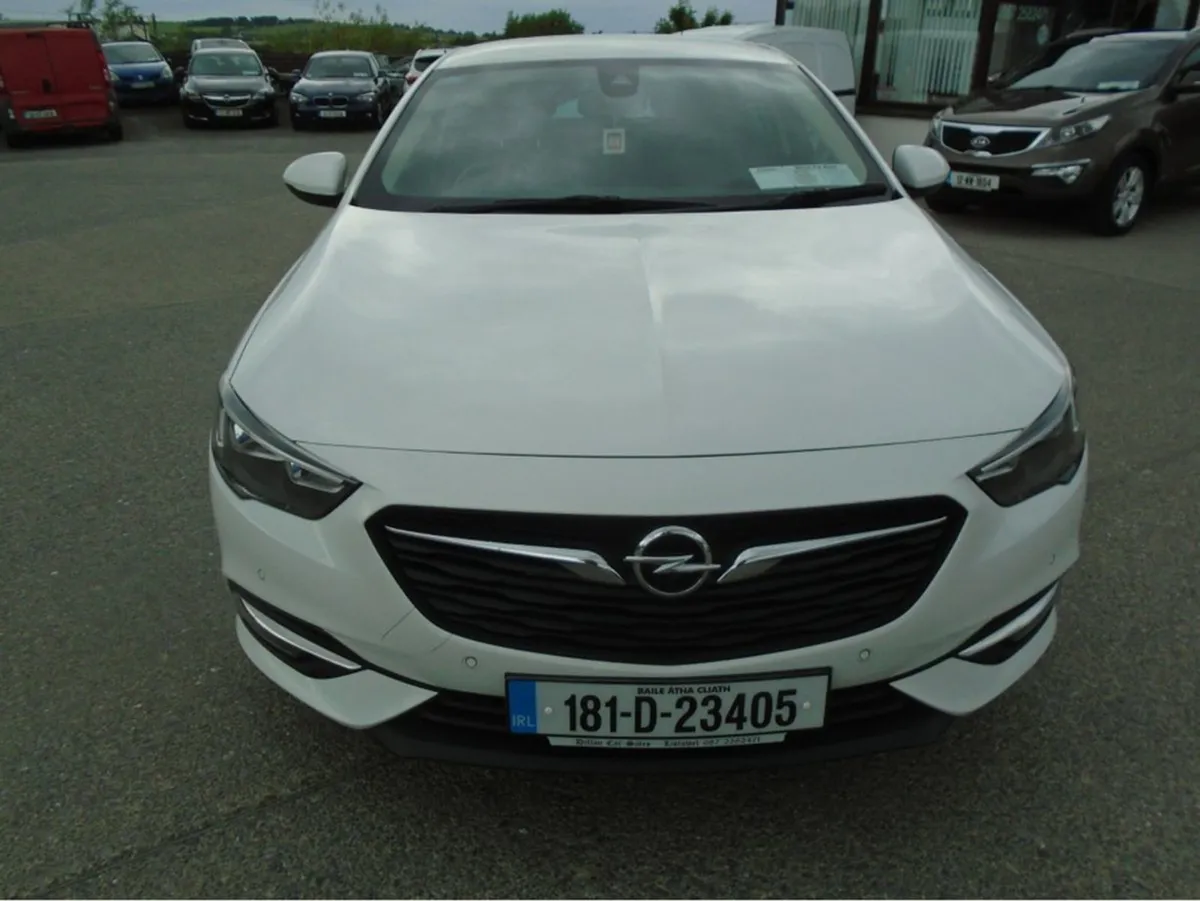 Opel Insignia Grand Sport SRI 2.0 1 170PS 5DR - Image 4