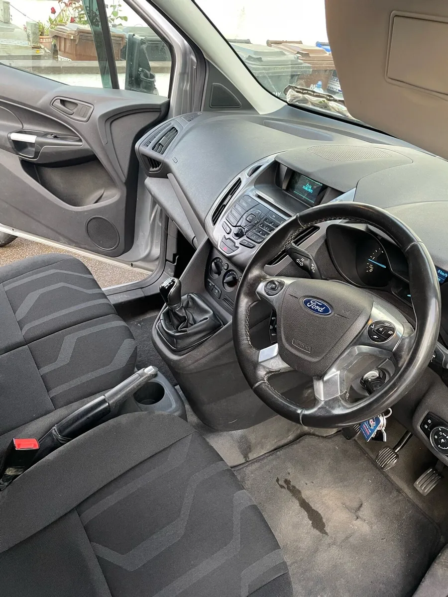 Transit connect lwb 162 - Image 1