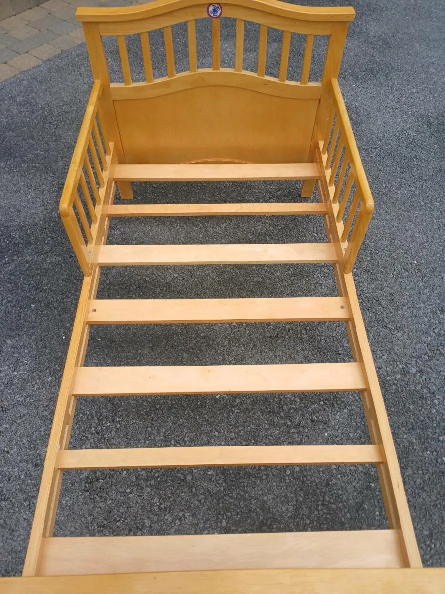 Toddler bed - Image 3