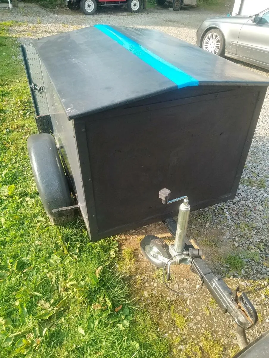 Trailer - Image 4