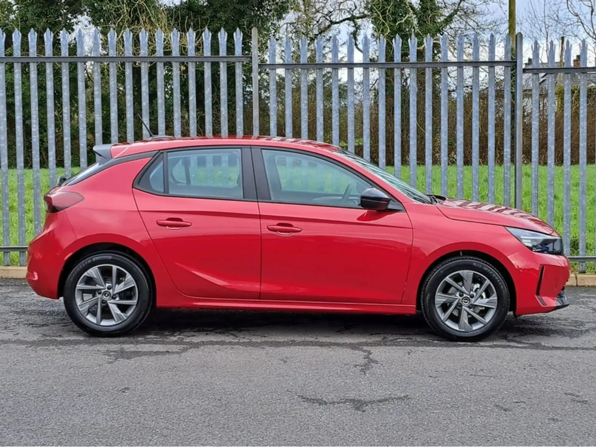 Opel Corsa Elegance 1.2 75hp  reversing Camera - Image 3