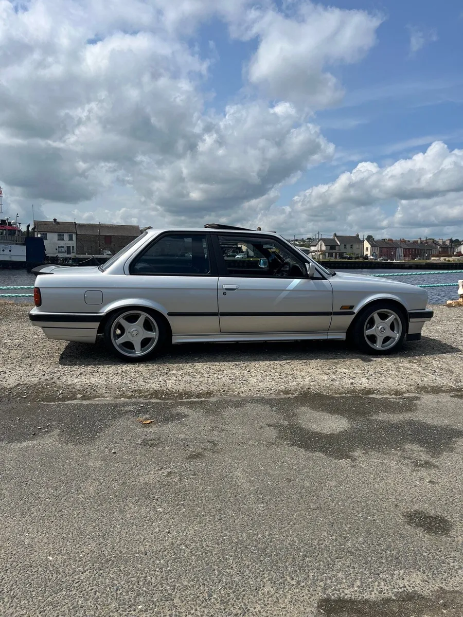 BMW E30 Coupe 316 - Image 3