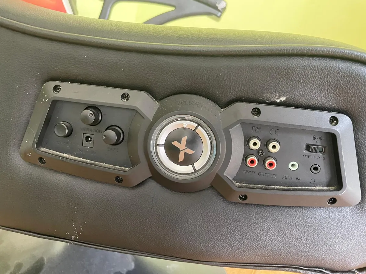 Gaming chair - Image 3