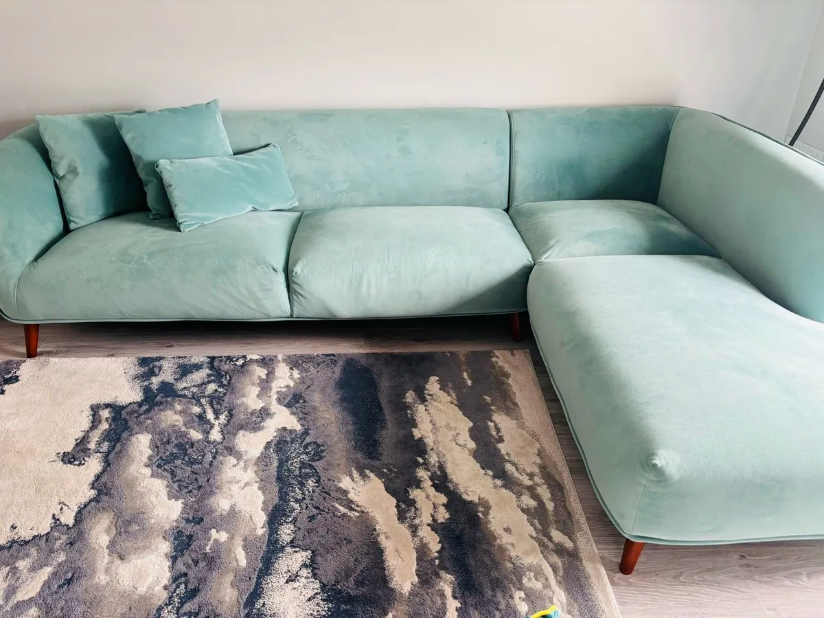 EZ Living L Sofa Green Velvet - Image 3