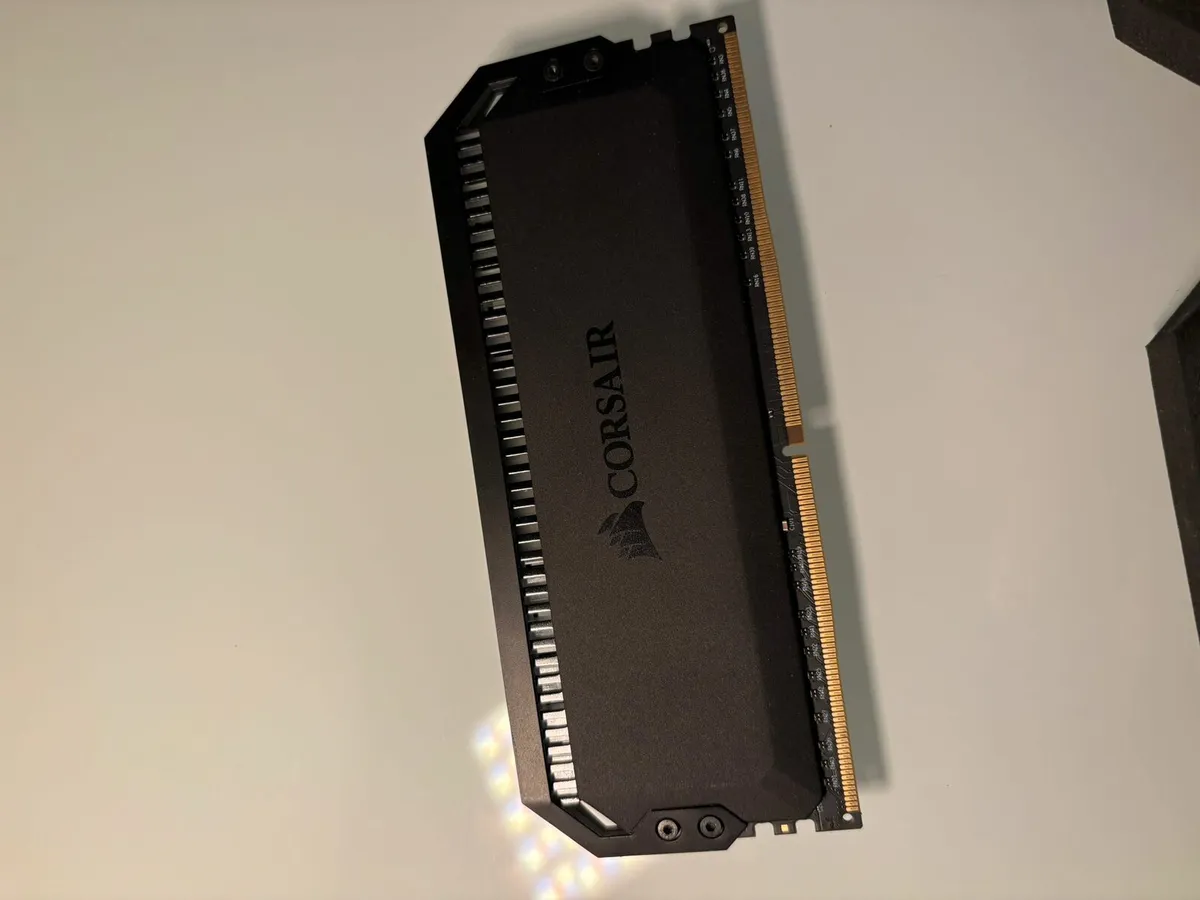 CORSAIR DOMINATOR PLATINUM RAM RGB 64GB DDR4 - Image 3