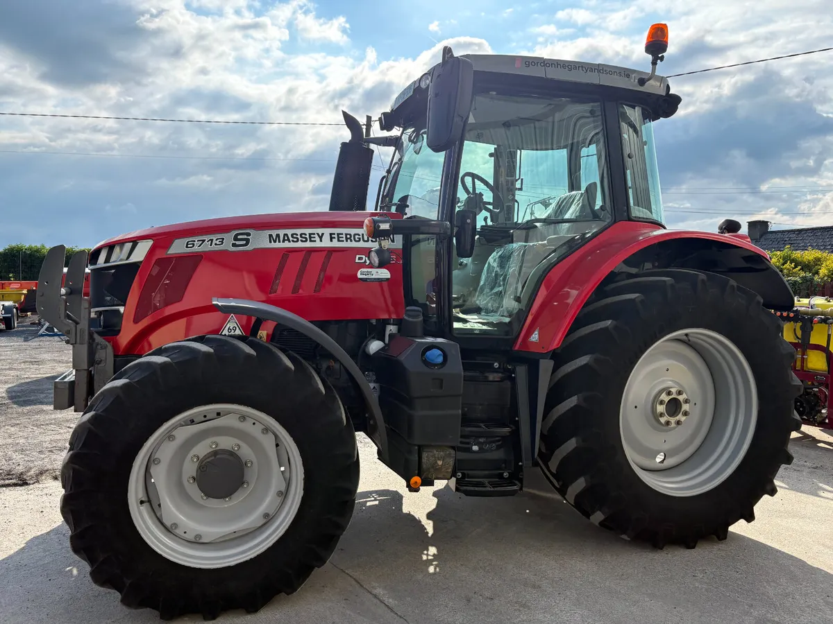 Massey Ferguson 6713 Tractor - Image 4