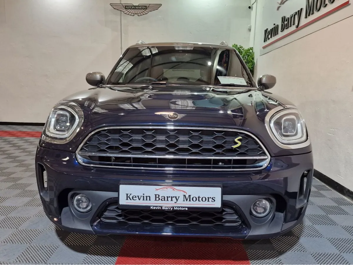 MINI COUNTRYMAN  deposit Taken - Image 3