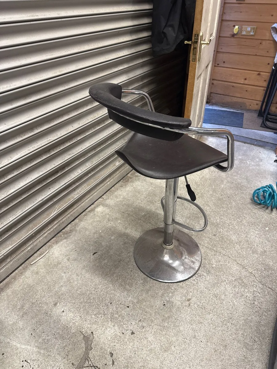 Chairs - Image 2