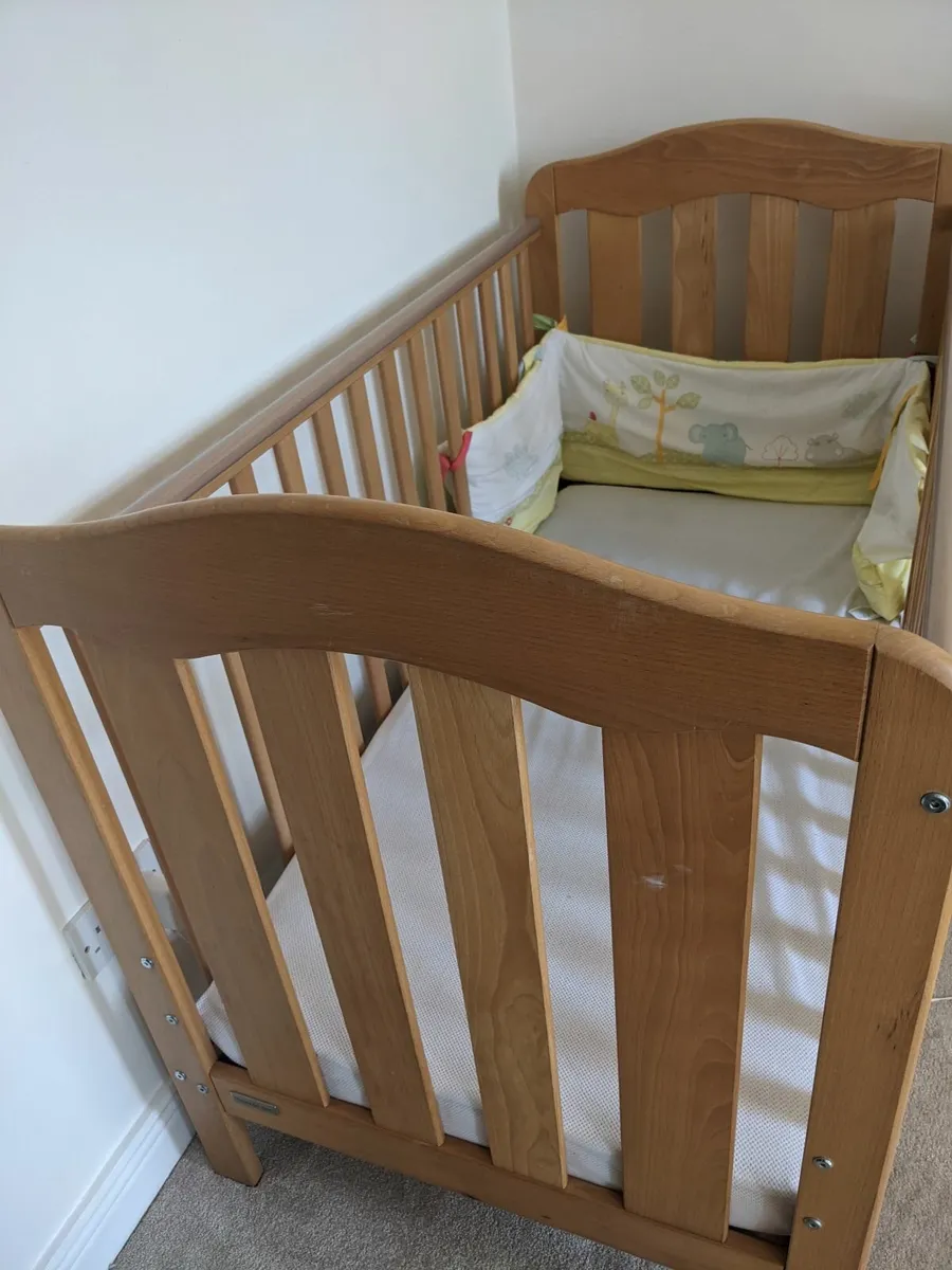 Cot bed - Image 2
