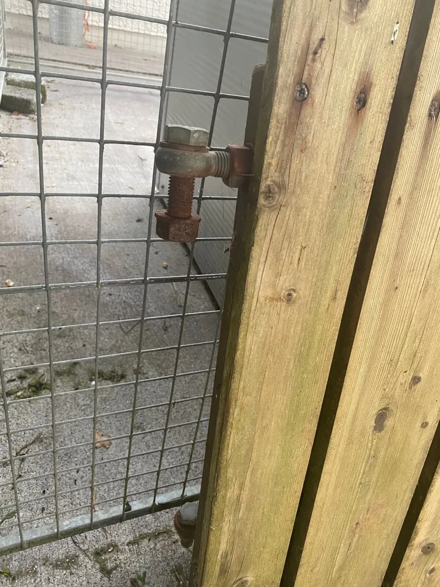 Wooden Gates - Image 1