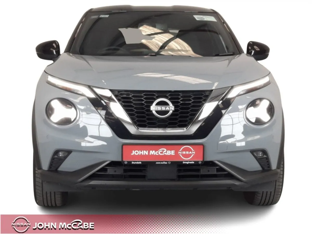 Nissan Juke 1.0 SV Premium DCT 2 Tone Auto  retai - Image 4