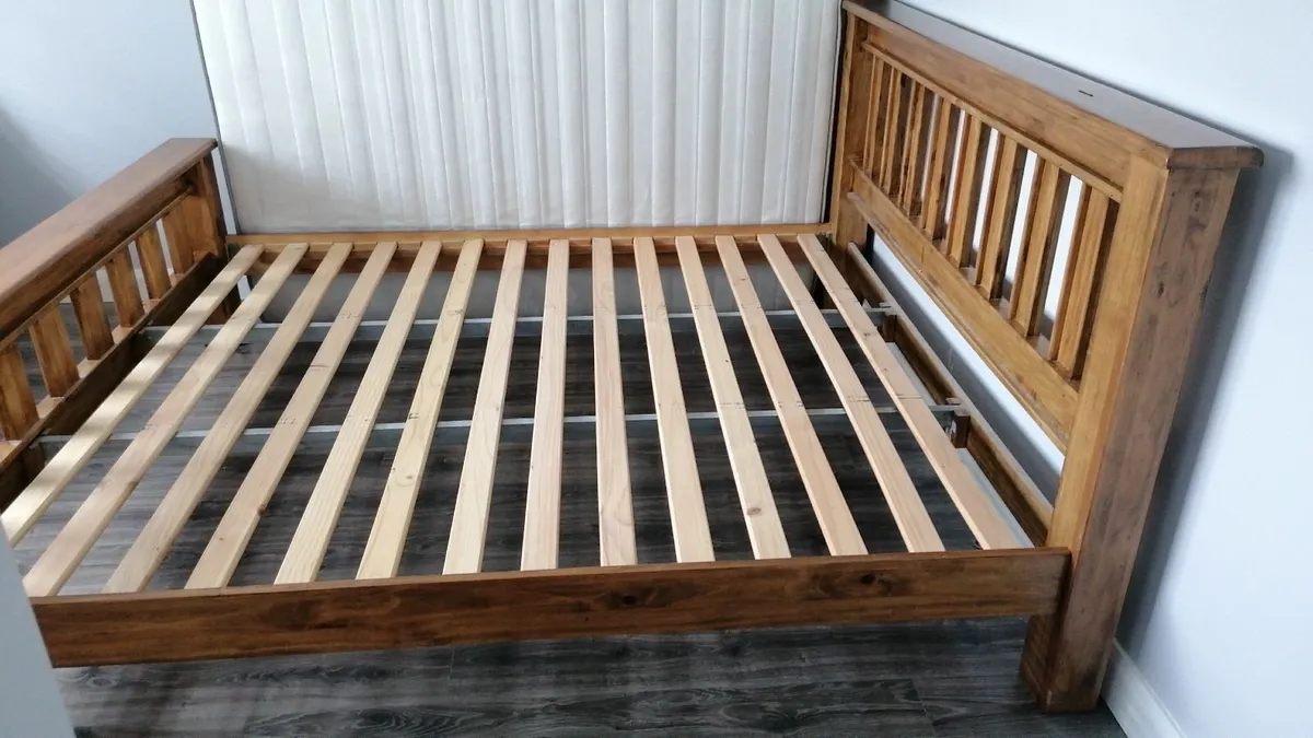 Superking Solid oak bed - Image 2