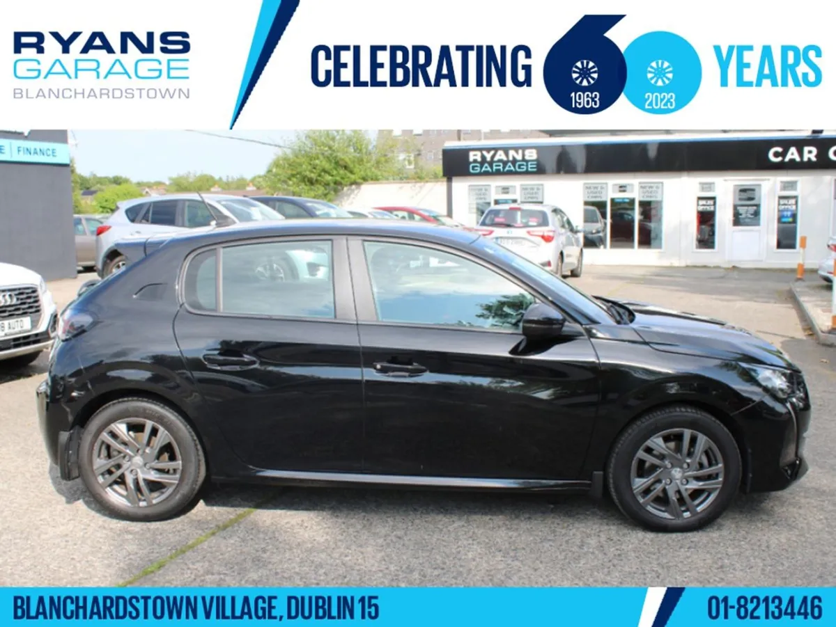 Peugeot 208 Active Pack 1.2 Automatic 5DR  low Mi - Image 4