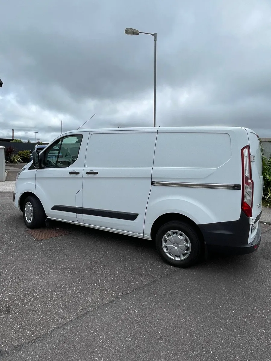 2015 ford transit custom cvrt 10-25 - Image 4