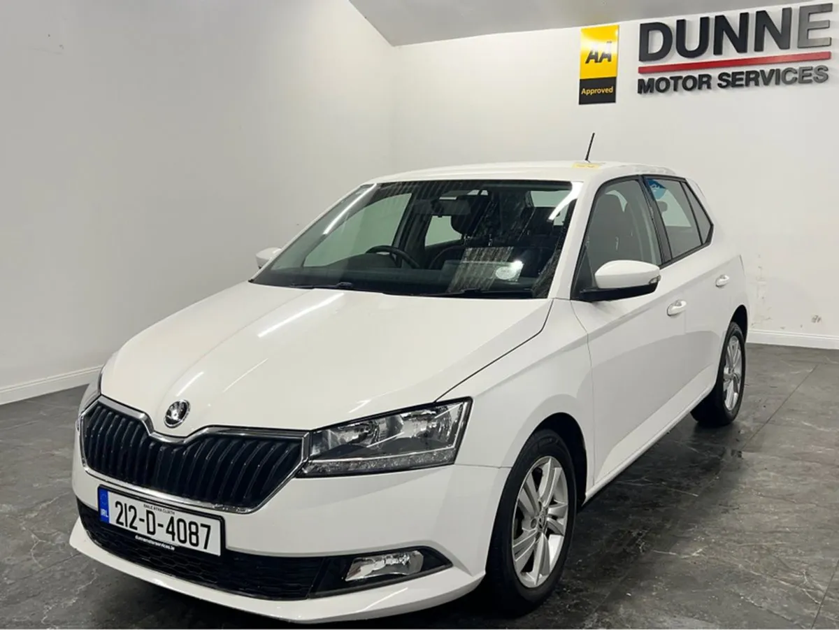 Skoda Fabia Low Kms ambition 1.0 60hp 5dr two Key - Image 4
