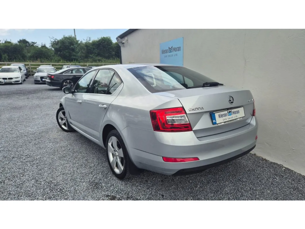 Skoda Octavia 1.6 TDI - Image 3