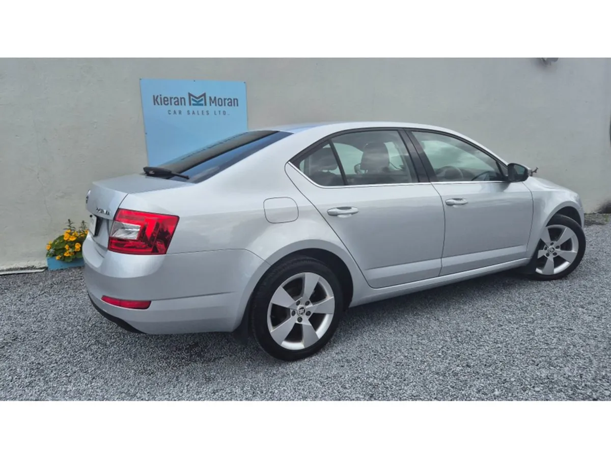 Skoda Octavia 1.6 TDI - Image 4